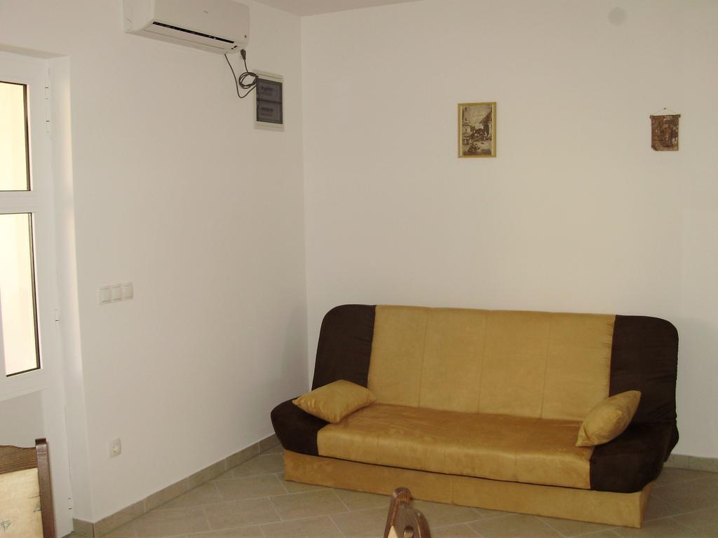Apartments Ruzmarin Врси Экстерьер фото